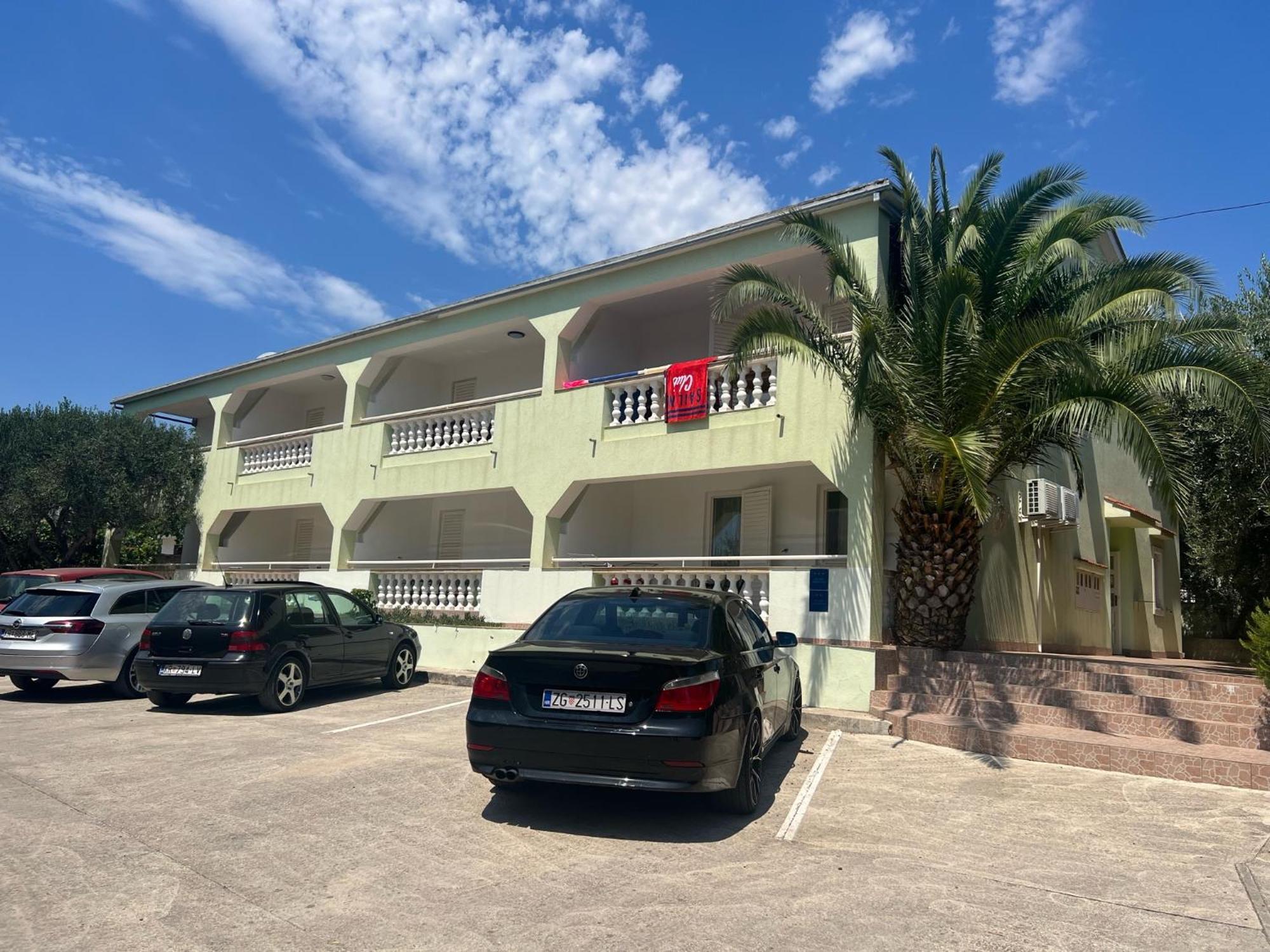Apartments Svekric نوفاليا المظهر الخارجي الصورة